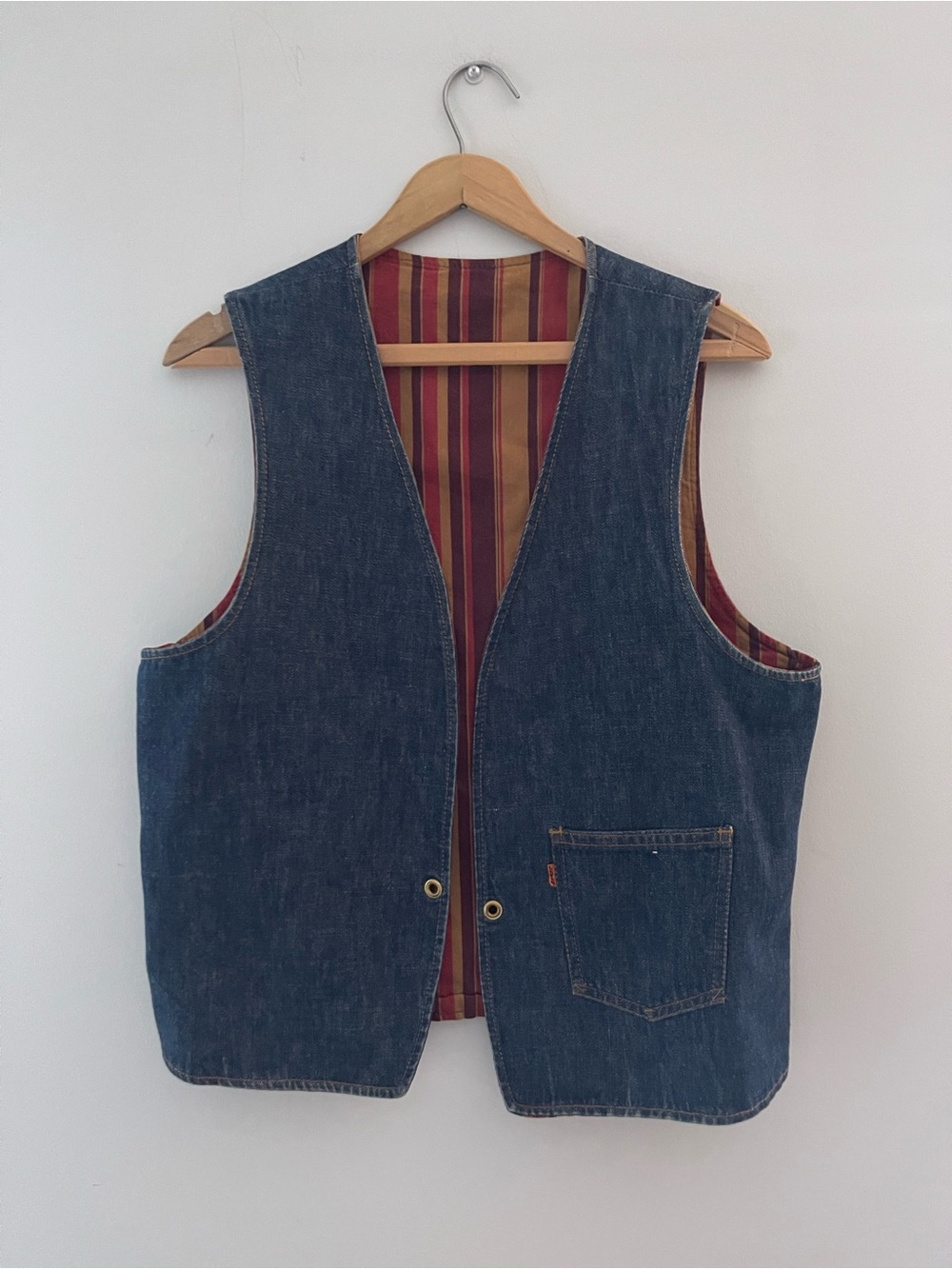 Vintage Late 60s/70s Levi’s Big E Denim Reversible Vest Size Medium 20.5x24